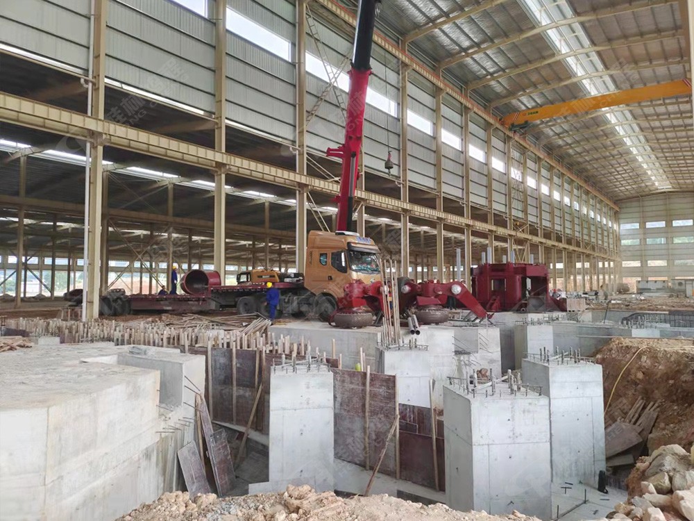 購(gòu)鴻程9臺(tái)1700HLMX輥式超細(xì)立磨機(jī)!客戶(hù)信任能讓人從心底感受到掉淚的溫暖!