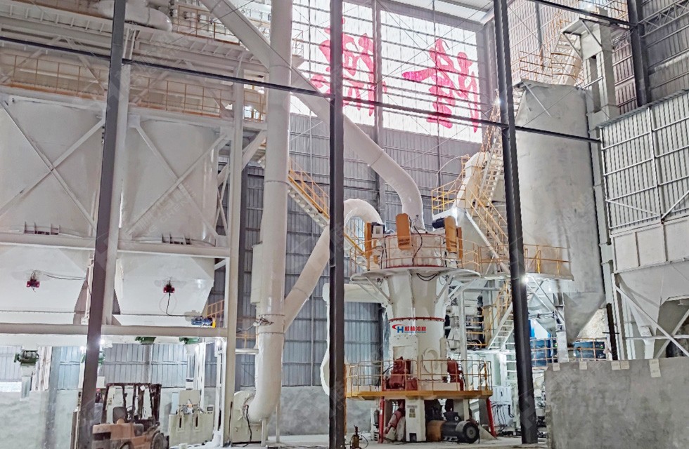 HLMX13001250目碳酸鈣粉超細(xì)立磨機- 產(chǎn)量未提供-廣西賀州